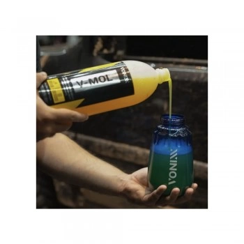 V-mol Vonixx Shampoo Para Lavar Carro Desincrustante 1,5l
